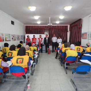 آتش نشانی نیشابور - آتش نشانان داوطلب آموزش های ایمنی و آتش نشانی را فرامی گیرند