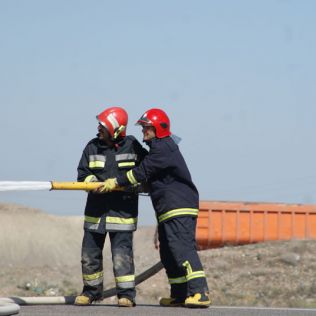 آتش نشانی نیشابور - آتش سوزی کامیون خاور