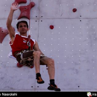 آتش نشانی نیشابور - آتش نشان نیشابوری مقام دوم مسابقات سنگ نوردی آسیایی را کسب کرد