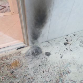 آتش نشانی نیشابور - آتش سوزی منزل مسکونی با واکنش به موقع همسایه خاموش شد 