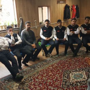 آتش نشانی نیشابور - برگزاری دومین کلاس آموزشی با محور سلامت پرسنل آتش نشانی