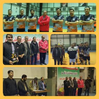 آتش نشانی نیشابور - تیم والیبال آتش نشانی بر سکوی قهرمانی رقابتهای کارکنان شهرداری گرامیداشت دهه مبارک فجر ایستاد