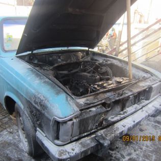 آتش نشانی نیشابور - آتش سوزی خودرو پیکان