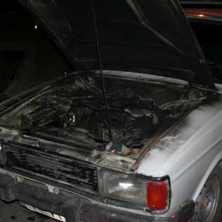 آتش نشانی نیشابور - آتش سوزی خودرو پیکان