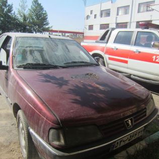 آتش نشانی نیشابور - آتش سوزی خودرو پژو
