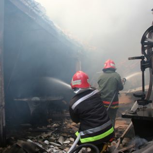 آتش نشانی نیشابور - آتش سوزی نجاری