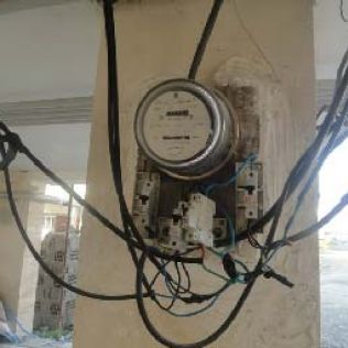 آتش نشانی نیشابور - اتصال برق واقدام به موقع همسایه 