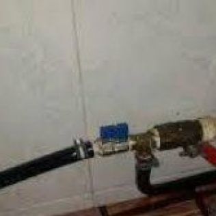 آتش نشانی نیشابور - هوشیاری همسایه مانع فاجعه ۹۹/۹/۹ شد.