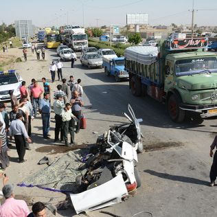 آتش نشانی نیشابور - مرگ دلخراش سه سرباز جوان در اثر تصادف