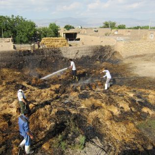 آتش نشانی نیشابور - آتش در خرمن جو