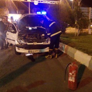 آتش نشانی نیشابور - تصادف 206باموتور سیکلت