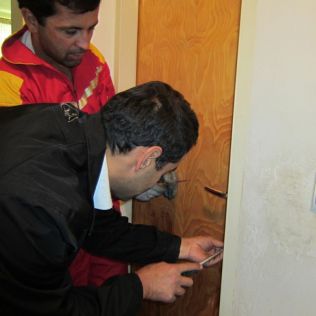 آتش نشانی نیشابور - قفل خراب درد سر ساز شد